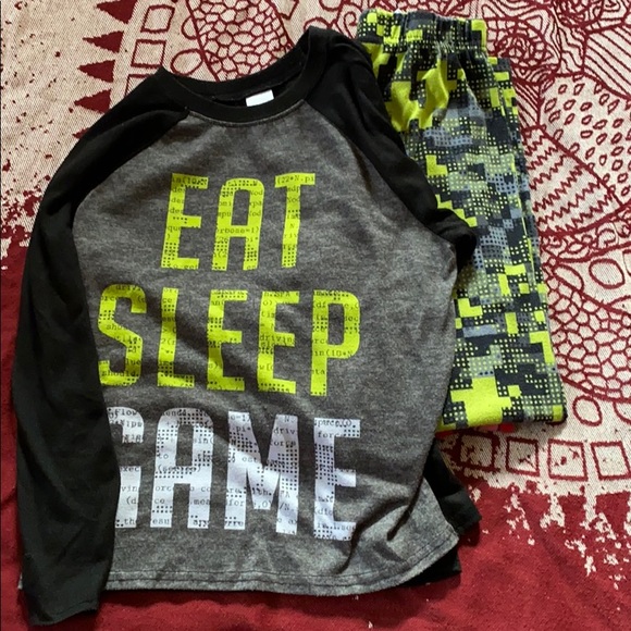 Boys PJs - Picture 1 of 1